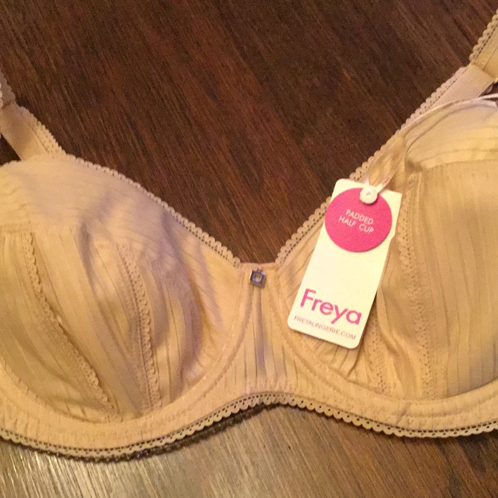 Freya Women's Padded Bra - Tan